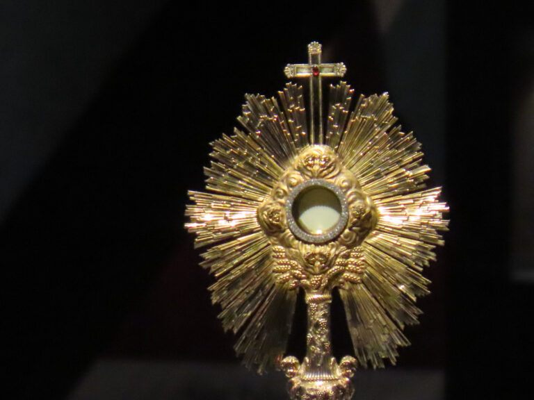 adoration eucharistique